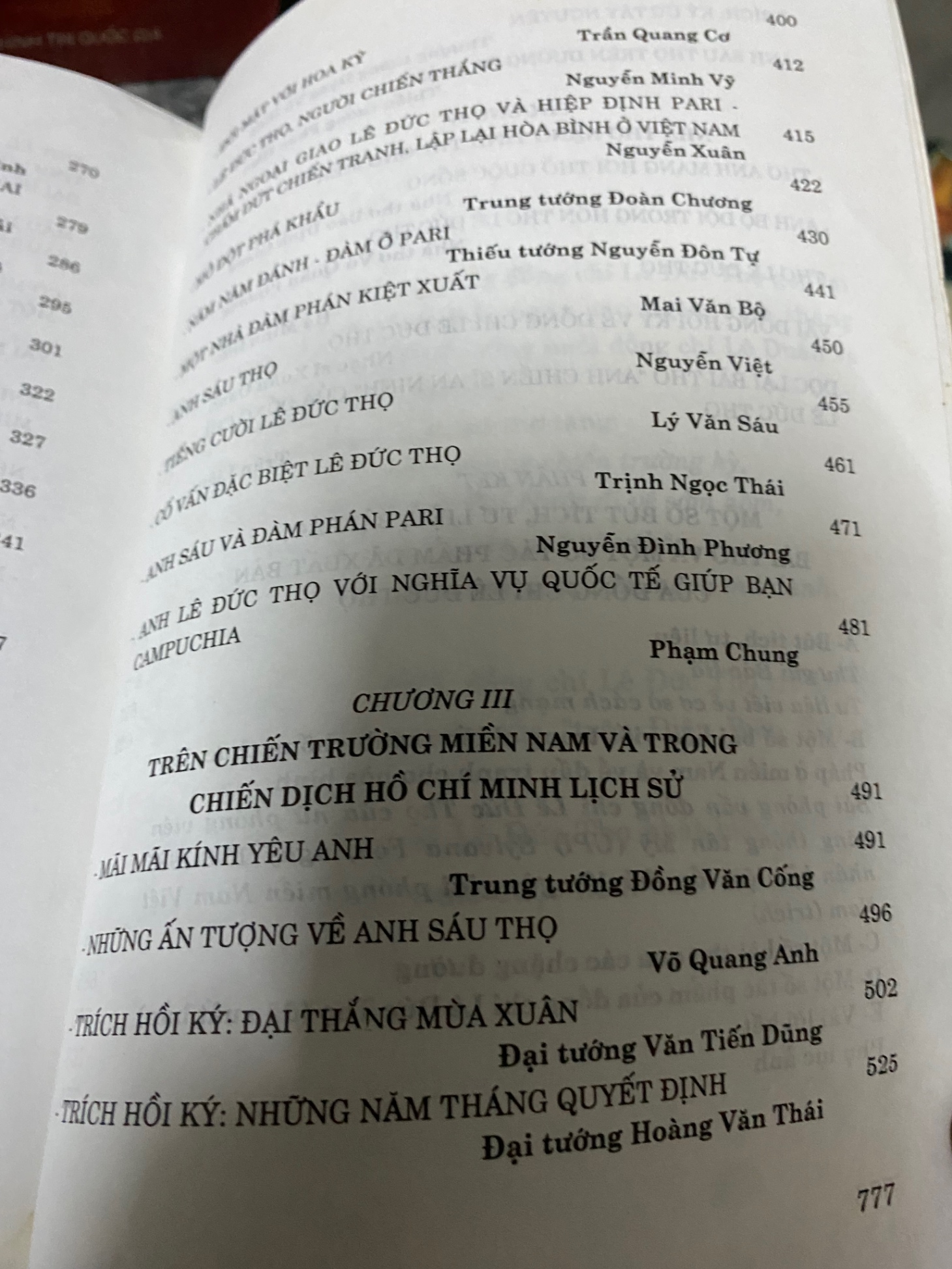 Nhớ Anh Lê Đức Thọ (sách lưu kho chưa qua sd,mới 90%)