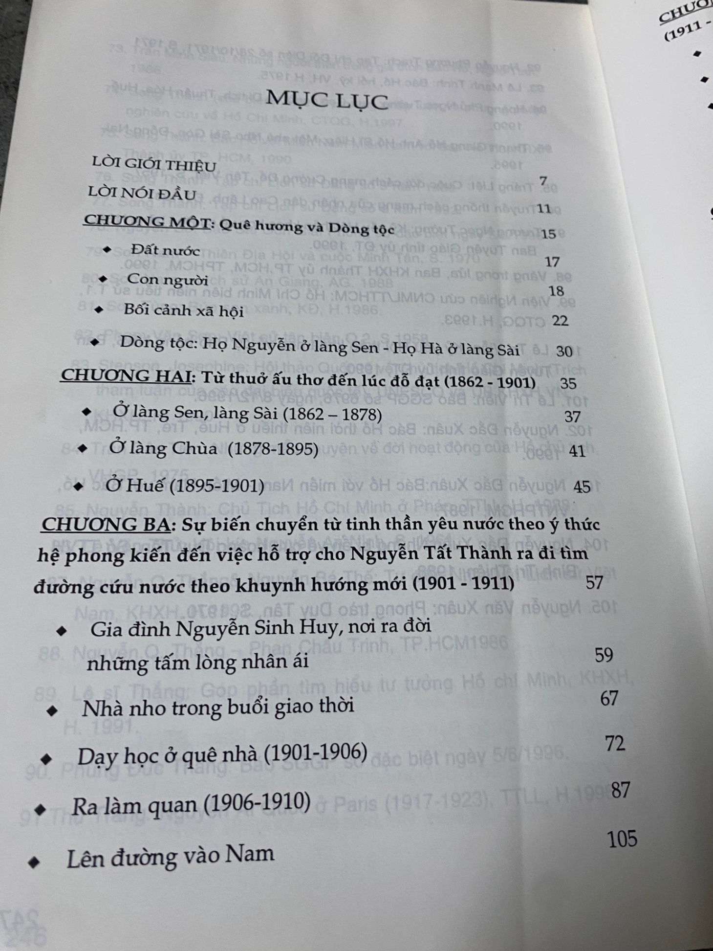 Nguyễn Sinh Huy chân dung một nhà nho- Sách lưu kho mới 90%