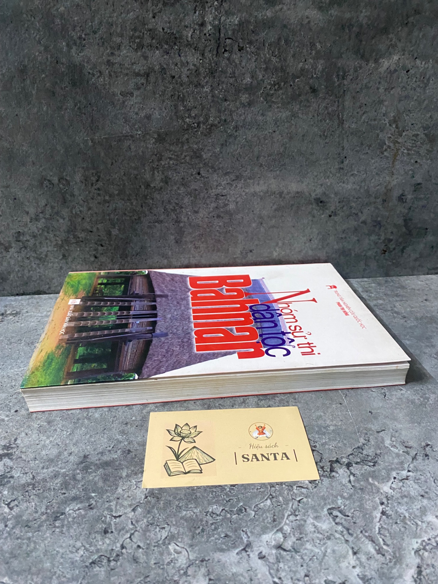 Nhóm sử thi dân tộc Bahnar- sách chưa qua sử dụng,mới 85-90%