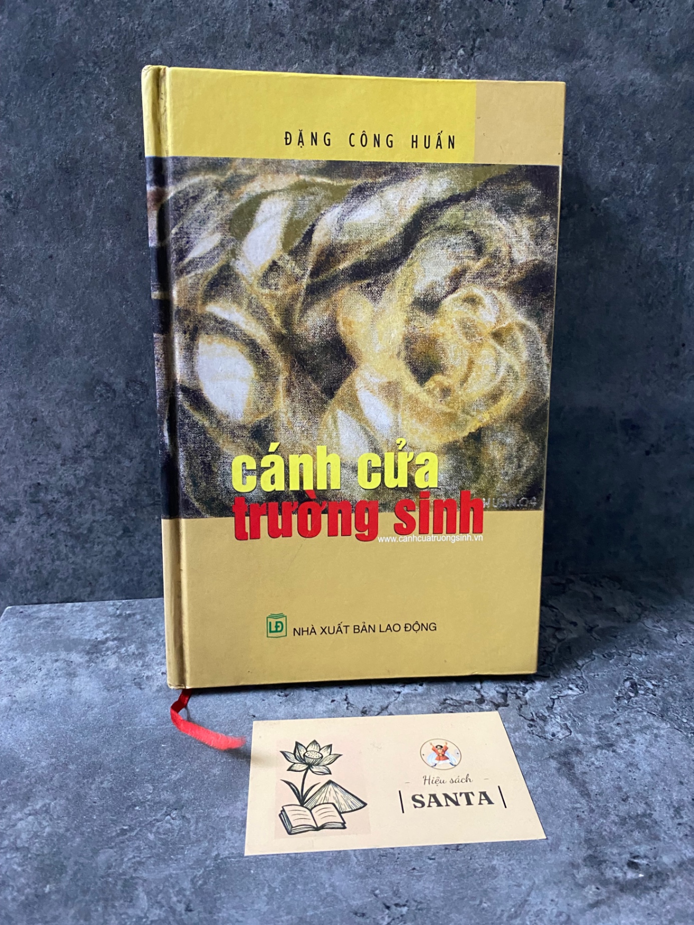 Cánh cửa trường sinh- Đặng Công Huấn